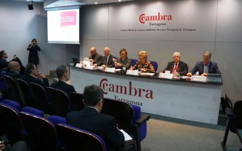 Un moment de la presentaciíó de l'informe de conjuntura, a la Cambra de Comerç de Tarragona.