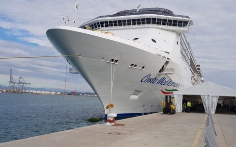 El crecimiento provocado por la apuesta de Costa Cruceros ha desbordado la terminal desde la que Tarragona se ha posicionado como destino de cruceros en los últimos años. FOTO: CEDIDA.