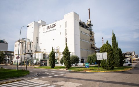 El centre de producció de BASF a La Canonja.