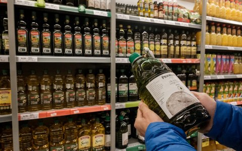 Los precios de los productos de primera necesidad son un factor determinante, por su impacto sobre la renta disponible.