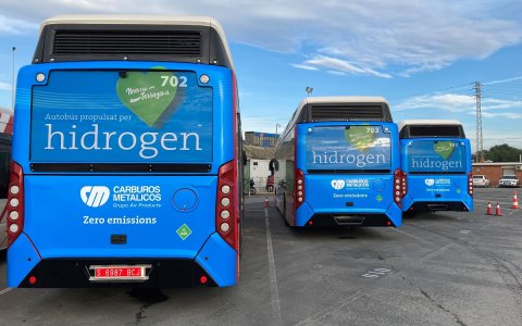 Carburos Metálicos es proveedor de hidrógeno de los autobuses municipales de Tarragona.