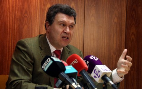 Juan Gallardo durant la compareixença davant dels mitjans. FOTO: ACN.