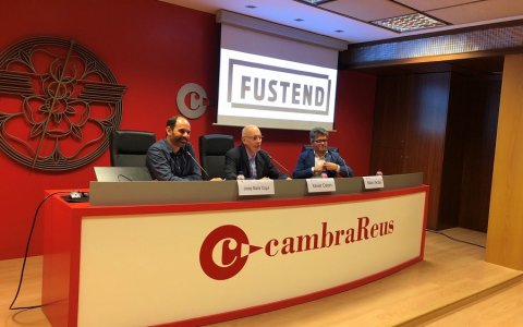 El vicepresident primer de la Cambra, Xavier Colom, i el regidor de l’Ajuntament de Reus, Marc Arza. FOTO: CEDIDA.