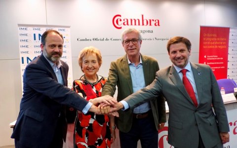 José Terreros, Laura Roigé, Josep Fèlix Ballesteros i Josep Andreu, durant la presentació de la fira, avui a la Cambra de Tarragona.
