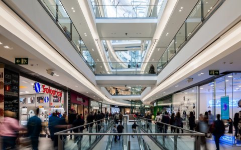 El centre comercial de Reus ha registrat aquest estiu un augment significatiu de visites. FOTO: CEDIDA.