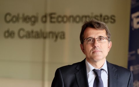 Miquel Àngel Fuster pren el relleu de la delegació tarragonina del Col·legi d'Economistes. FOTO: X. JURIO.