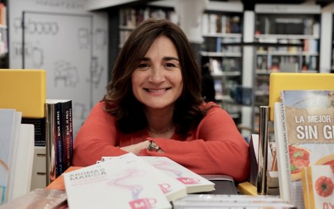 Marta Royo, a la llibreria Galatea de Reus. FOTO: XAVI JURIO.