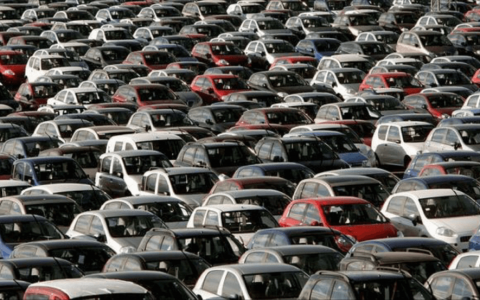 Les dades de matriculacions són possitives, però l'edat mitjana del parc de vehicles augmenta considerablement. FOTO: CEDIDA.