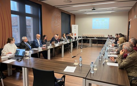 L’última comissió de seguiment que la Càtedra celebra anualment amb els seus socis, a finals de 2024.