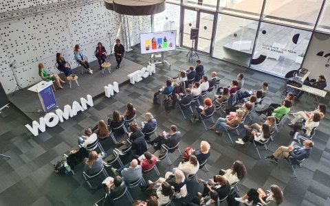 El foment de les vocacions tecnològiques femenines és un dels exemples de la feina que el TIC Sud fa amb visió de territori.