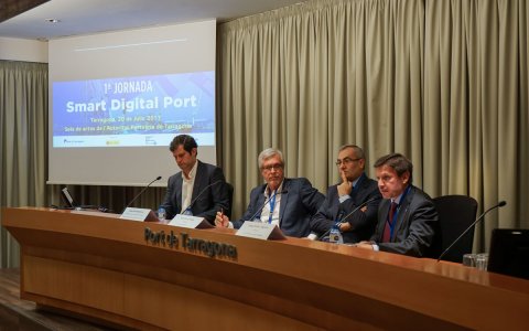 Els ports intel·ligents han estat focus de debat a la Jornada 