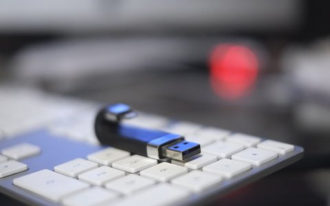 Las empresas tienen que adaptarse a un nuevo escenario, donde el uso de los datos de sus clientes efectivos o potenciales está mucho más restringido. FOTO: XAVI JURIO.