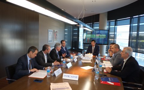 La taula rodona es va celebrar a les instal·lacions de firaReus.  FOTO: XAVI JURIO.