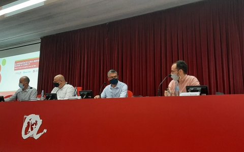 Un moment de la jornada en la que es va presentar l'estudi.